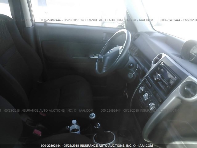 JTLKT334550191376 - 2005 TOYOTA SCION XB ვერცხლისფერი ფოტო 5