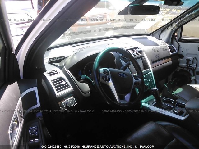 1FM5K8F88DGB15420 - 2013 FORD EXPLORER LIMITED 白色 照片 5