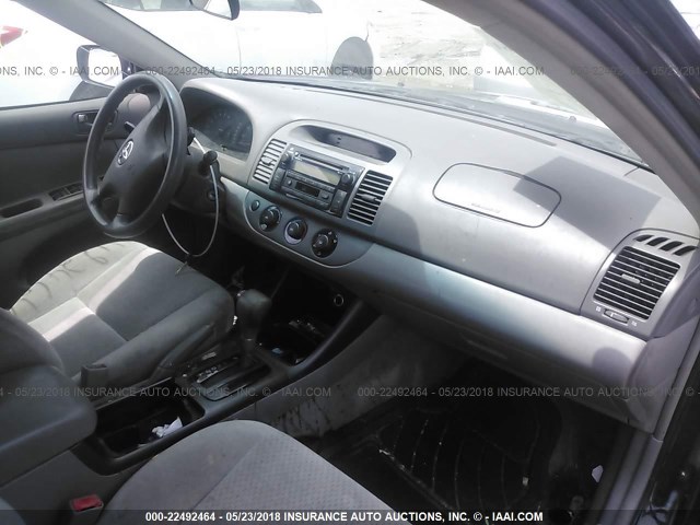 4T1BE32K83U242392 - 2003 TOYOTA CAMRY LE/XLE/SE 黑色 照片 5