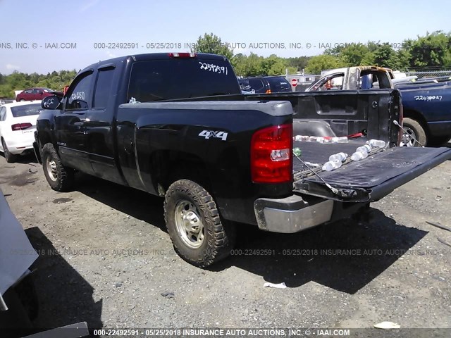 1GCHK29K37E532630 - 2007 CHEVROLET SILVERADO K2500 HEAVY DUTY BLACK photo 3