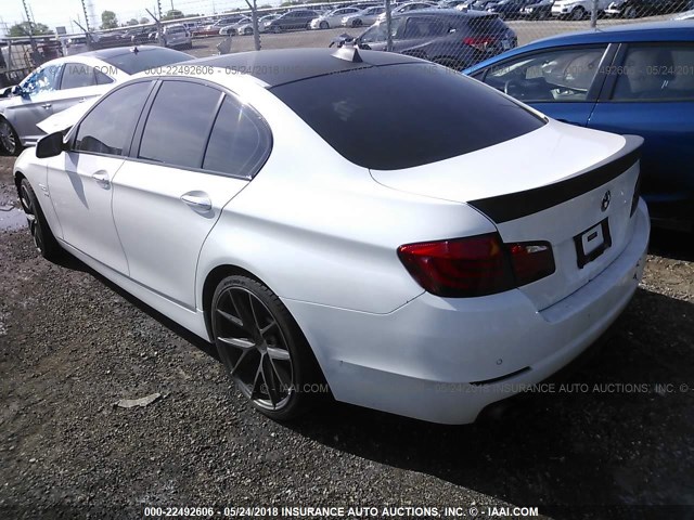 WBAXH5C5XCDW08744 - 2012 BMW 528 XI WHITE photo 3