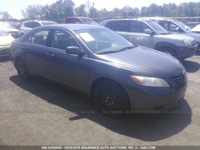 4T1BE46K57U079299 - 2007 TOYOTA CAMRY NEW GENERAT CE/LE/XLE/SE GRAY photo 1