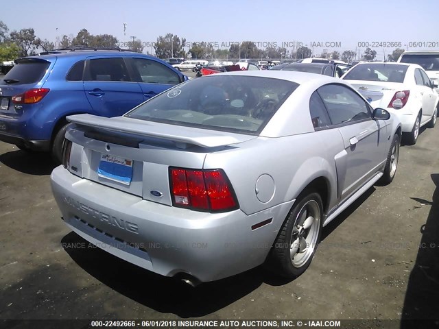1FAFP42X02F174812 - 2002 FORD MUSTANG GT SILVER photo 4
