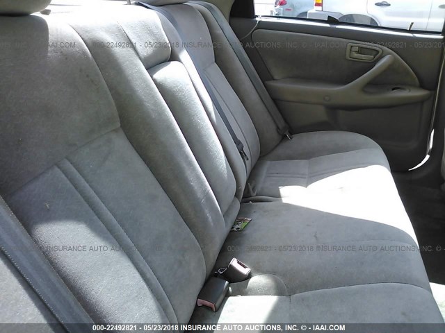 4T1BG28K4XU537877 - 1999 TOYOTA CAMRY CE/LE/XLE ვერცხლისფერი ფოტო 8