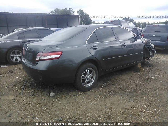 4T4BF3EK5AR007105 - 2010 TOYOTA CAMRY SE/LE/XLE 灰色 照片 4