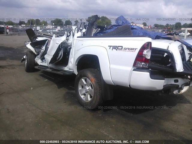 5TFJU4GN5EX053101 - 2014 TOYOTA TACOMA DOUBLE CAB PRERUNNER WHITE photo 3