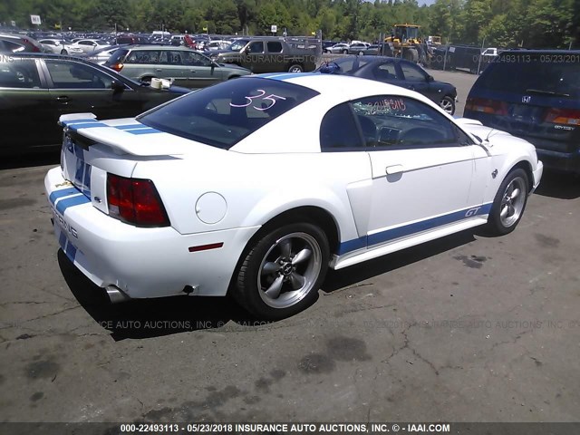 1FAFP42X34F175083 - 2004 FORD MUSTANG GT WHITE photo 4
