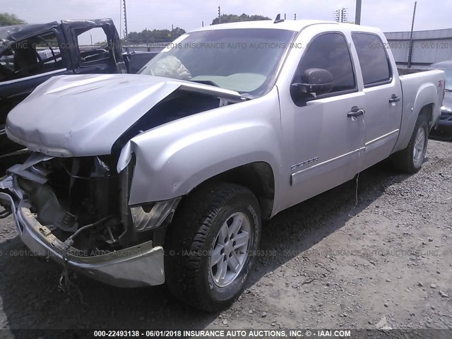 3GTRKVE32AG125547 - 2010 GMC SIERRA K1500 SLE SILVER photo 2