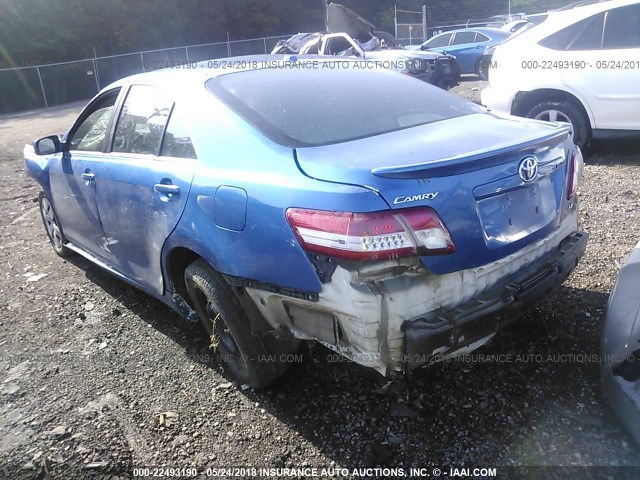 4T1BF3EK1AU523326 - 2010 TOYOTA CAMRY SE/LE/XLE BLUE photo 3