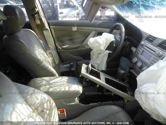 4T1BF3EK1AU523326 - 2010 TOYOTA CAMRY SE/LE/XLE BLUE photo 5