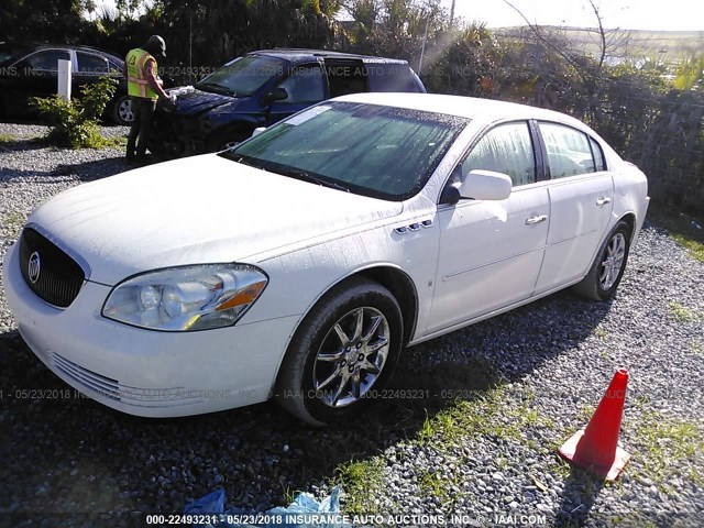 1G4HD57207U122867 - 2007 BUICK LUCERNE CXL WHITE photo 2