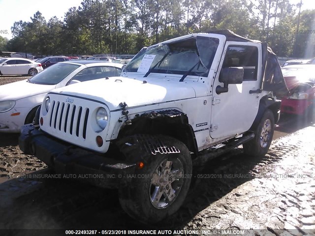 1C4AJWAG4CL253647 - 2012 JEEP WRANGLER SPORT WHITE photo 2