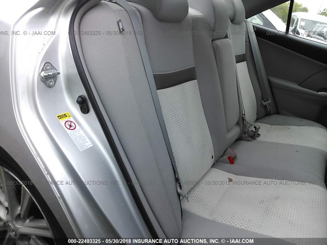 4T1BF1FK6CU003158 - 2012 TOYOTA CAMRY SE/LE/XLE ვერცხლისფერი ფოტო 8