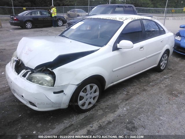 KL5JD52Z24K022454 - 2004 SUZUKI FORENZA S WHITE photo 2