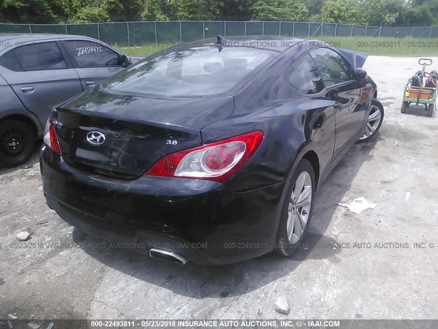 KMHHU6KH8AU013422 - 2010 HYUNDAI GENESIS COUPE 3.8L BLACK photo 4