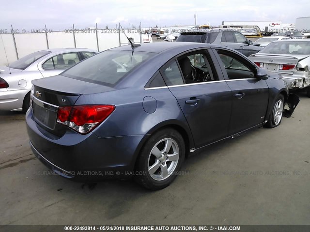 1G1PC5SBXD7120217 - 2013 CHEVROLET CRUZE LT BLUE photo 4