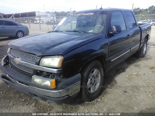 2GCEC13T951353891 - 2005 CHEVROLET SILVERADO C1500 GRAY photo 2