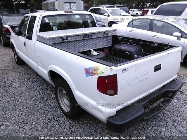 1GCCS19W728263255 - 2002 CHEVROLET S TRUCK S10 WHITE photo 6