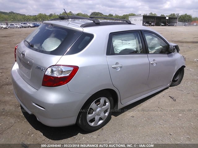 2T1KU40E19C139380 - 2009 TOYOTA COROLLA MATRIX  SILVER photo 4