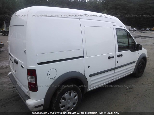 NM0LS7BN7BT057318 - 2011 FORD TRANSIT CONNECT XLT WHITE photo 4