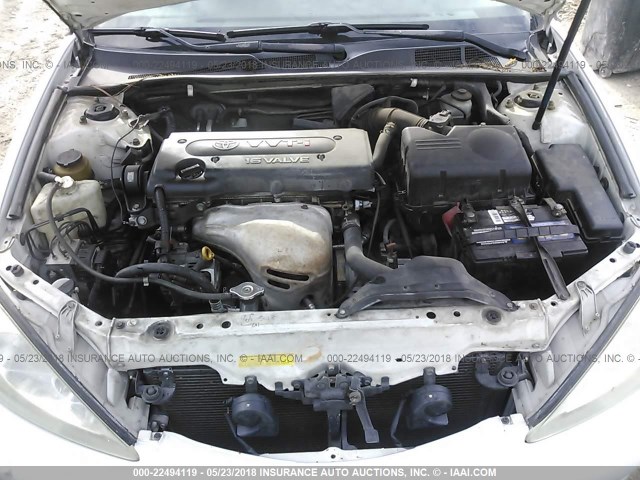 4T1BE32K12U106037 - 2002 TOYOTA CAMRY LE/XLE/SE თეთრი ფოტო 10