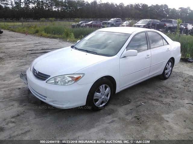 4T1BE32K12U106037 - 2002 TOYOTA CAMRY LE/XLE/SE თეთრი ფოტო 2