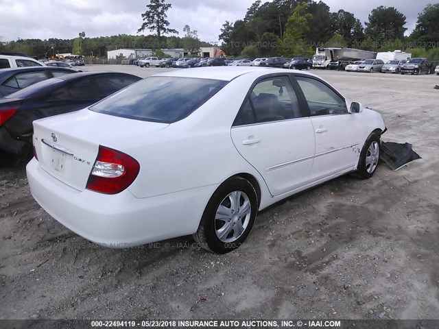 4T1BE32K12U106037 - 2002 TOYOTA CAMRY LE/XLE/SE თეთრი ფოტო 4