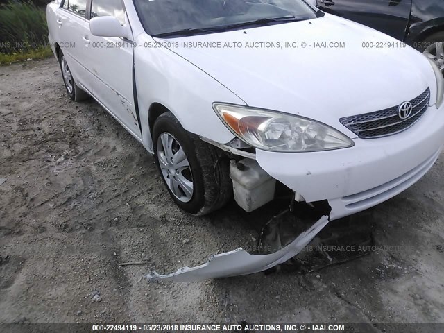 4T1BE32K12U106037 - 2002 TOYOTA CAMRY LE/XLE/SE თეთრი ფოტო 6