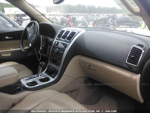 1GKLRMED3AJ137360 - 2010 GMC ACADIA SLT-1 Czarny zdjęcie 5