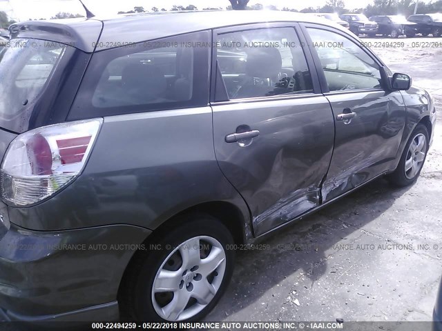 2T1KR32E37C663913 - 2007 TOYOTA COROLLA MATRIX XR GRAY photo 6