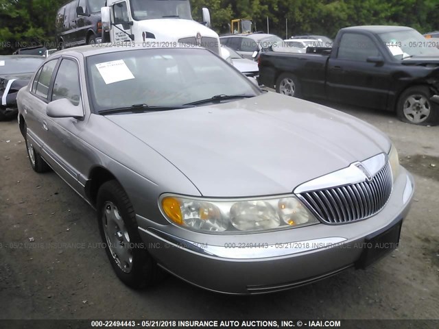 1LNHM97V2XY660061 - 1999 LINCOLN CONTINENTAL  Brązowy zdjęcie 1