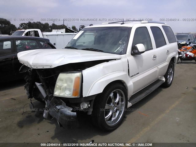 1GYEK63N73R267351 - 2003 CADILLAC ESCALADE LUXURY WHITE photo 2