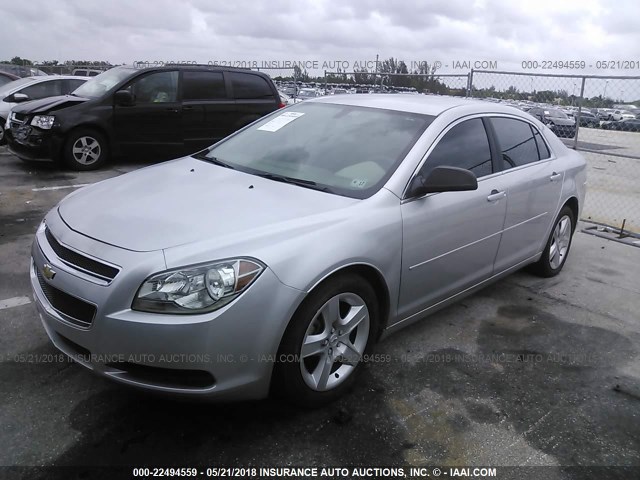 1G1ZB5E08CF350350 - 2012 CHEVROLET MALIBU LS 银色 照片 2