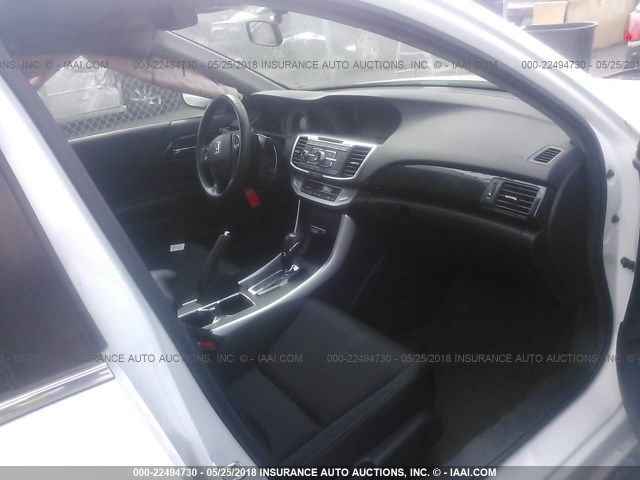 1HGCR2F52FA145191 - 2015 HONDA ACCORD SPORT 白色 照片 5