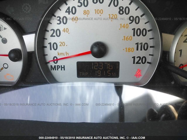 1G8AL52FX4Z124959 - 2004 SATURN ION LEVEL 3 SILVER photo 7