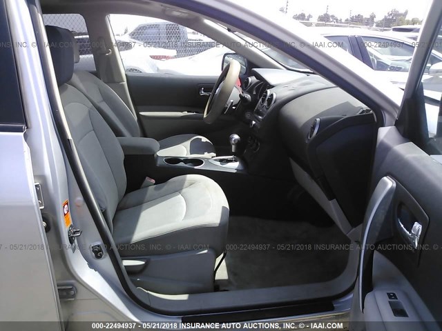 JN8AS58T18W301609 - 2008 NISSAN ROGUE S/SL SILVER photo 5