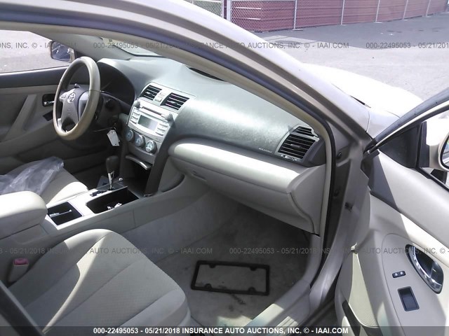 4T1BE46K99U316704 - 2009 TOYOTA CAMRY SE/LE/XLE 金色 照片 5