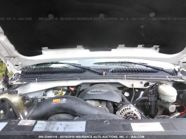 2GCEK13T541424828 - 2004 CHEVROLET SILVERADO K1500 WHITE photo 10