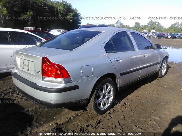 YV1RS61R222157984 - 2002 VOLVO S60 SILVER photo 4