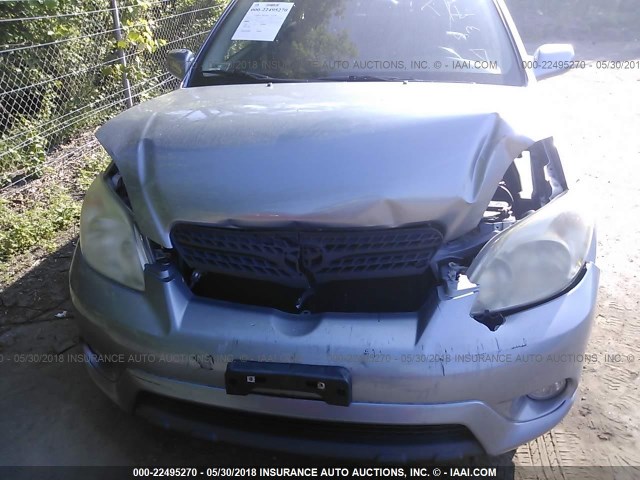 2T1LR32EX6C560572 - 2006 TOYOTA COROLLA MATRIX XR Light Blue photo 6