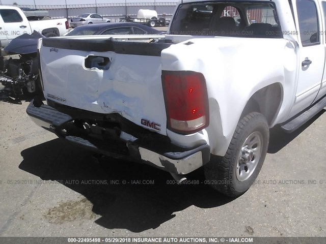 3GTEC13C18G211577 - 2008 GMC SIERRA C1500 WHITE photo 6