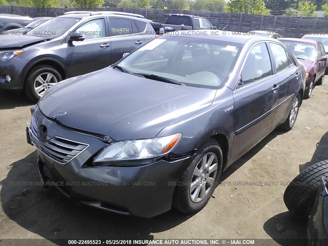 JTNBB46K573032529 - 2007 TOYOTA CAMRY NEW GENERAT HYBRID GRAY photo 2