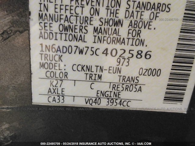 1N6AD07W75C402586 - 2005 NISSAN FRONTIER CREW CAB LE/CREW CAB SE/CREW CAB OFF ROAD GRAY photo 9