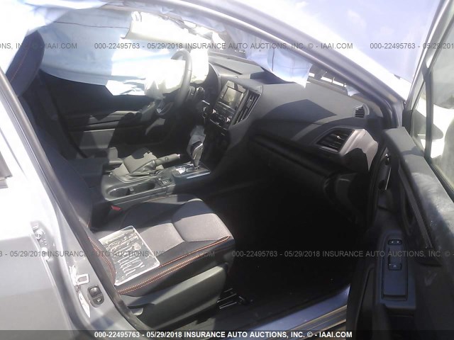 JF2GTABC7JH254635 - 2018 SUBARU CROSSTREK PREMIUM GRAY photo 5