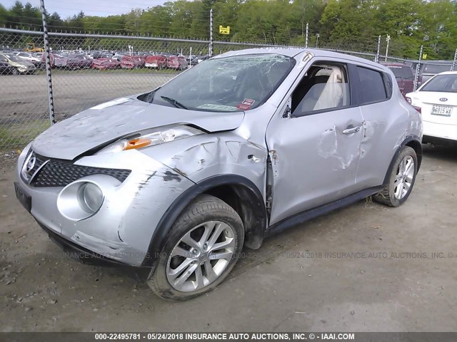 JN8AF5MV5ET360770 - 2014 NISSAN JUKE S/SV/SL/NISMO SILVER photo 2