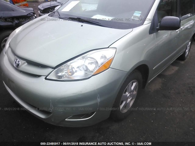 5TDKK4CC7AS300018 - 2010 TOYOTA SIENNA CE/LE GREEN photo 2