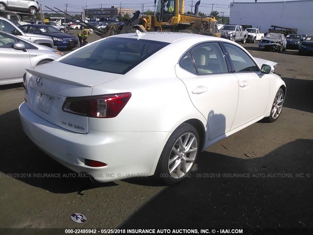 JTHCF5C25B5047888 - 2011 LEXUS IS 250 WHITE photo 4