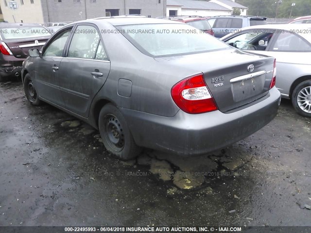 4T1BE32K94U889191 - 2004 TOYOTA CAMRY LE/XLE/SE ნაცრისფერი ფოტო 3