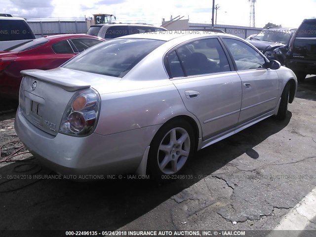 1N4BL11D13C219338 - 2003 NISSAN ALTIMA SE SILVER photo 4