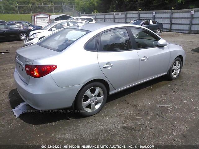 KMHDU46D89U701555 - 2009 HYUNDAI ELANTRA GLS/SE SILVER photo 4